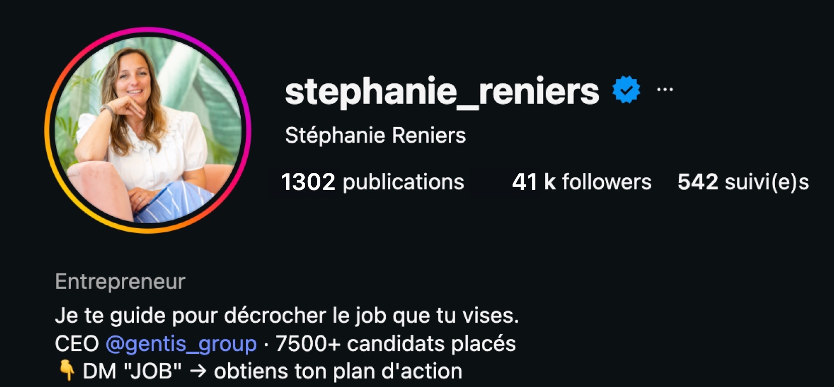 Stéphanie Reniers avant